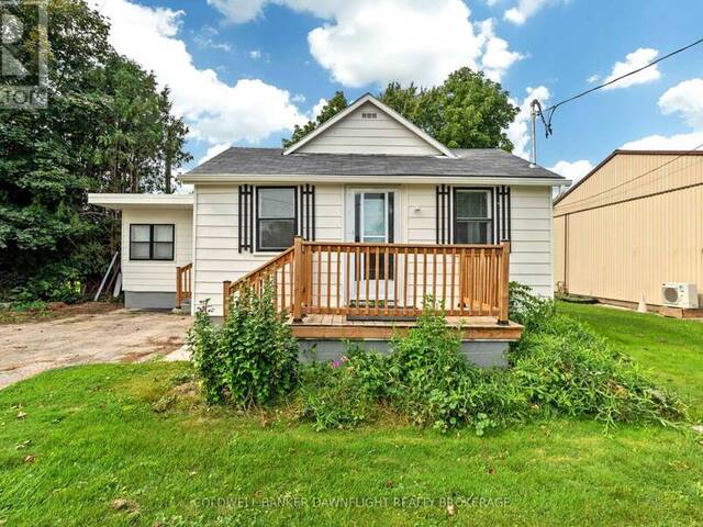 82 LONDON ROAD Bluewater Ontario, N0M 1X0 - 3 Bedrooms Home For Sale