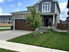 117 GILMOUR DRIVE Lucan Biddulph Ontario, N0M 2J0