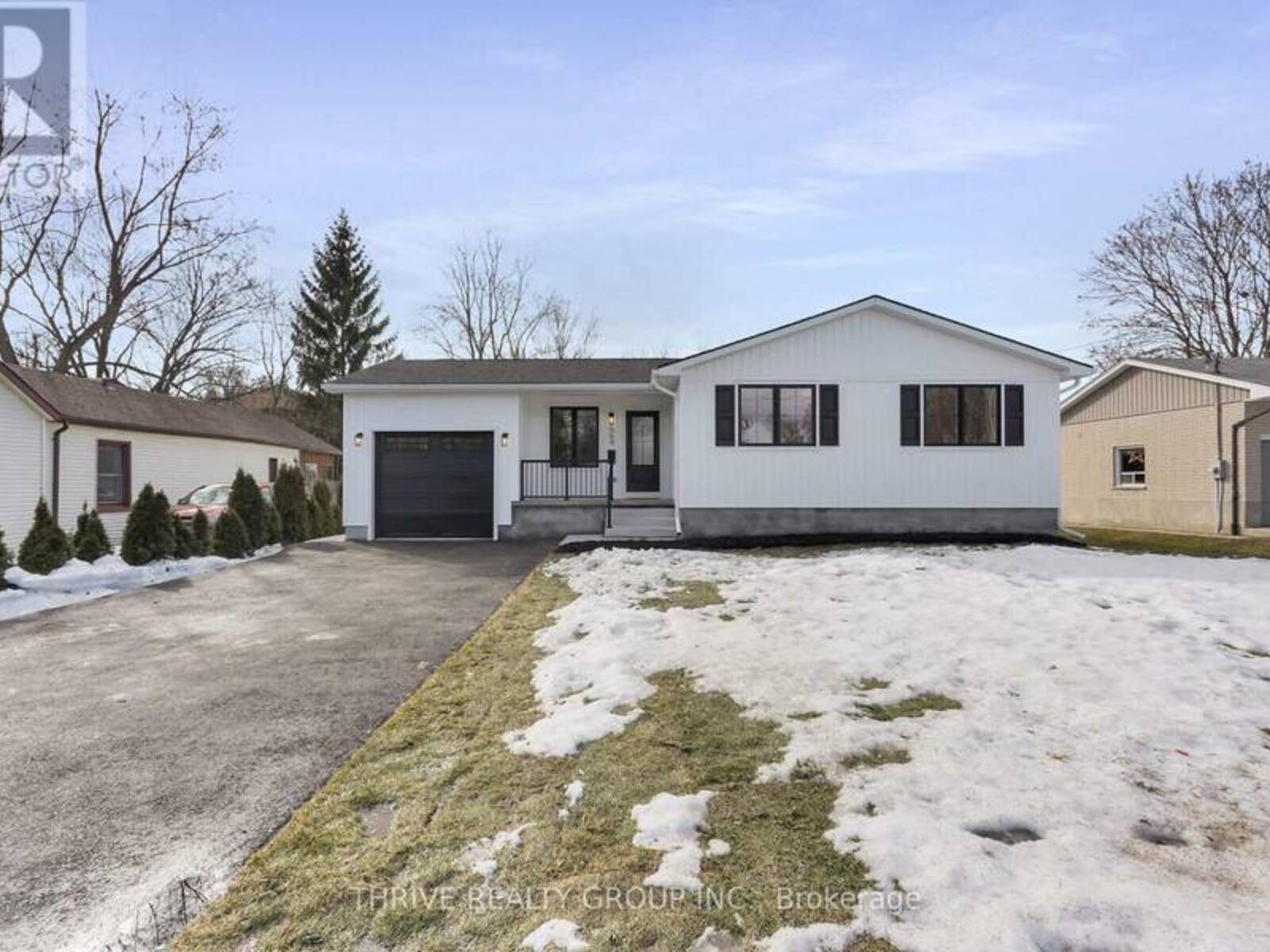 564 DEWAN STREET, Strathroy-Caradoc, Ontario N7G 3C7