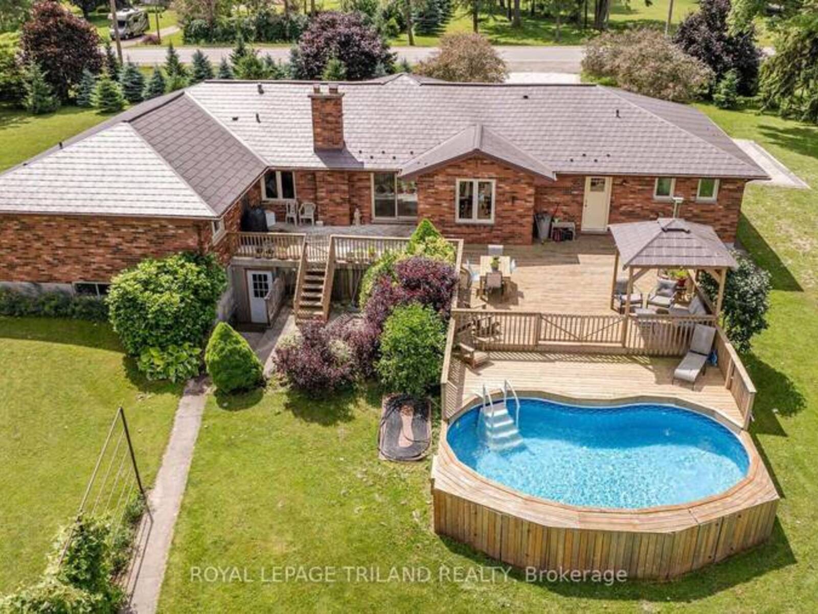 5172 DUNDAS STREET, Thorndale, Ontario N0M 2P0