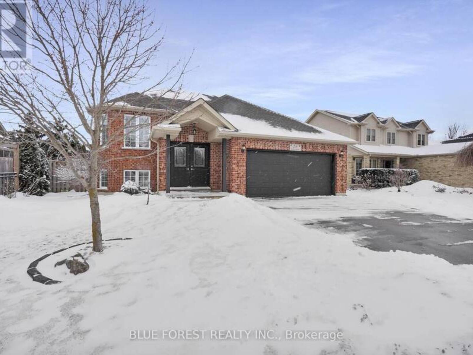 26 RED CLOVER COURT, Ilderton, Ontario N0M 2A0