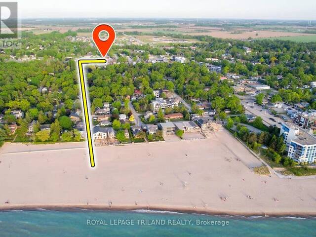 3 - 8 OAK STREET Grand Bend Ontario, N0M 1T0 - 2 Bedrooms Condo For Sale