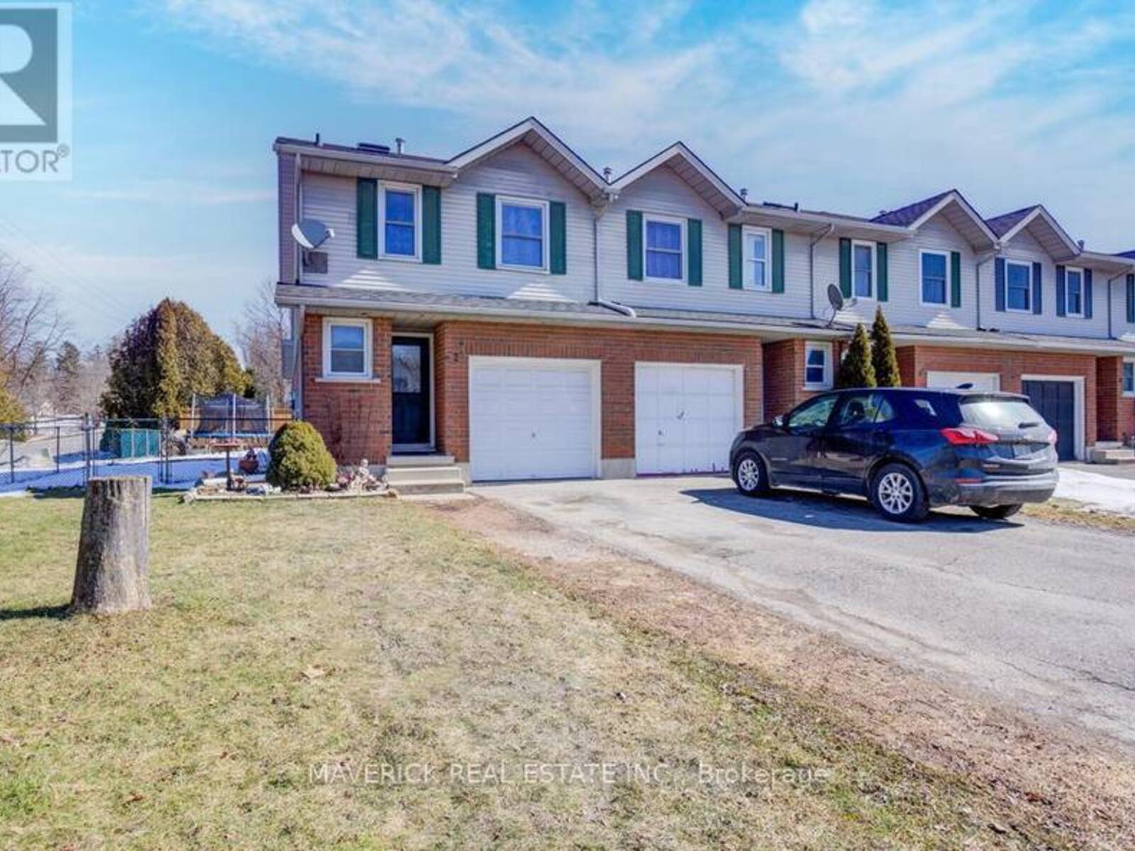 2 GARLAND COURT, Ingersoll, Ontario N5C 3X3