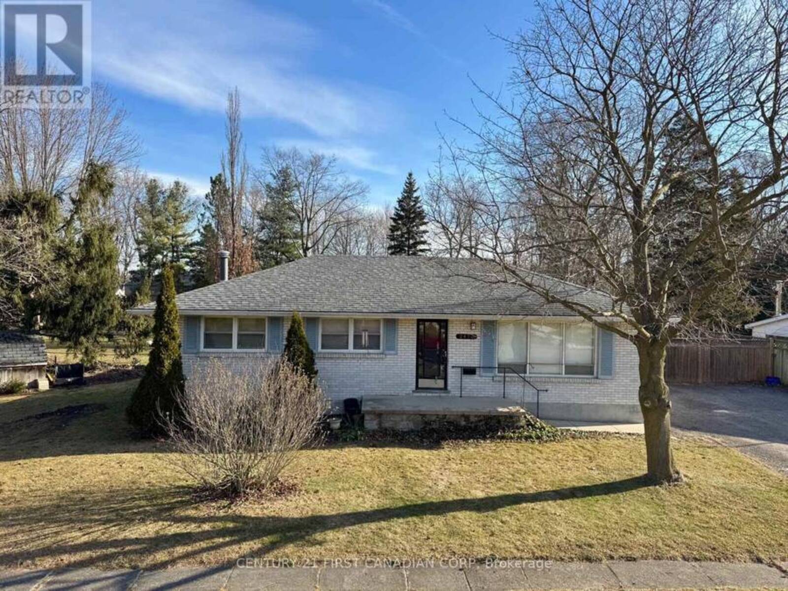 2472 CHESTNUT STREET, Mount Brydges, Ontario N0L 1W0