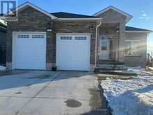 31 BROOKLAWN DRIVE | Grand Bend Ontario | Slide Image One