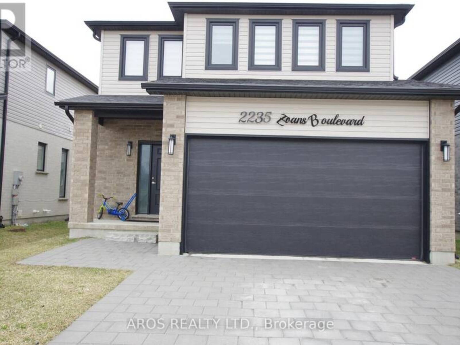 2235 EVANS BOULEVARD, London, Ontario N6M 0H7