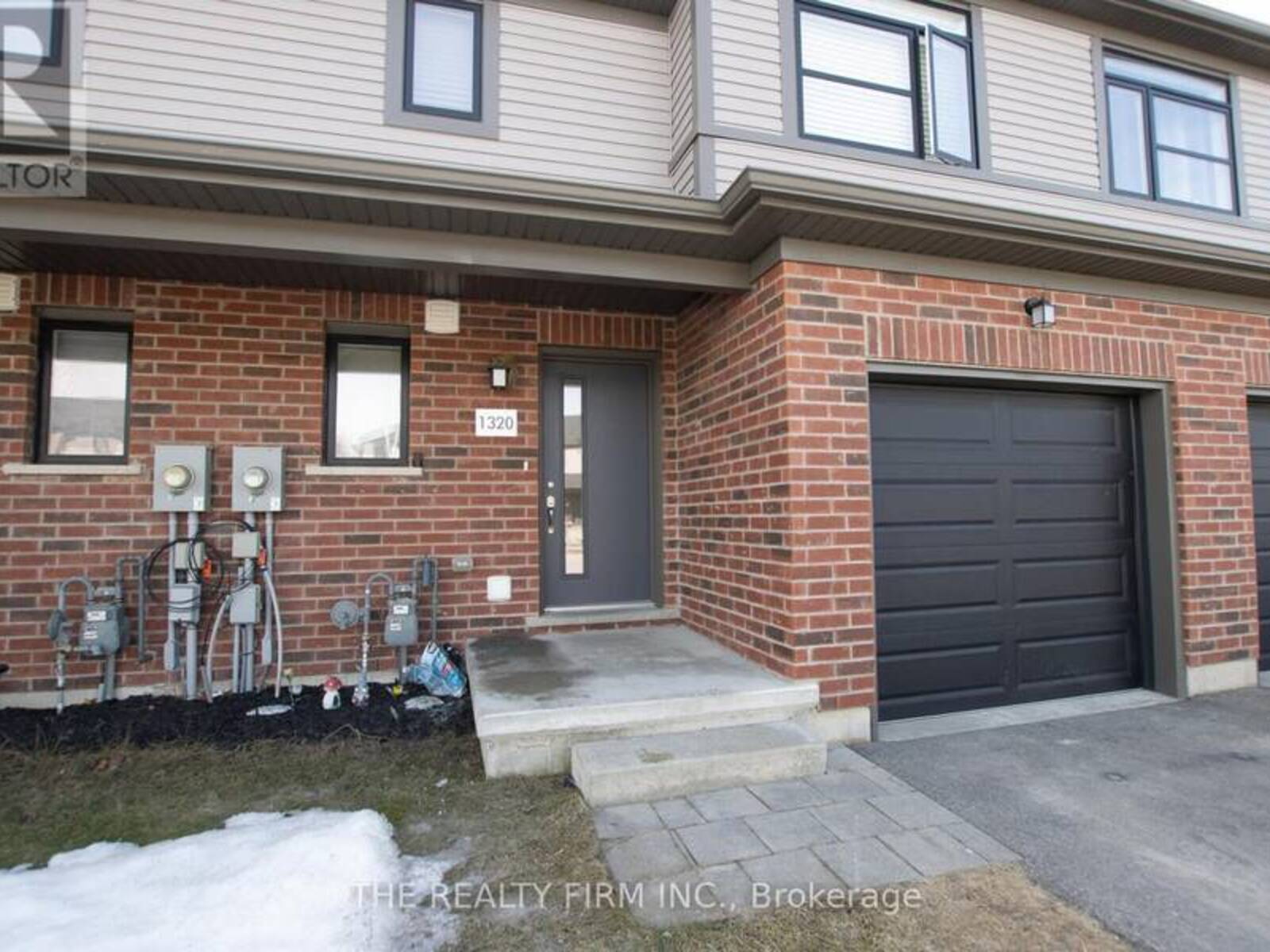 1320 MICHAEL CIRCLE, London, Ontario N5V 0B8