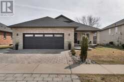 292 THORN DRIVE | Strathroy-Caradoc Ontario | Slide Image One