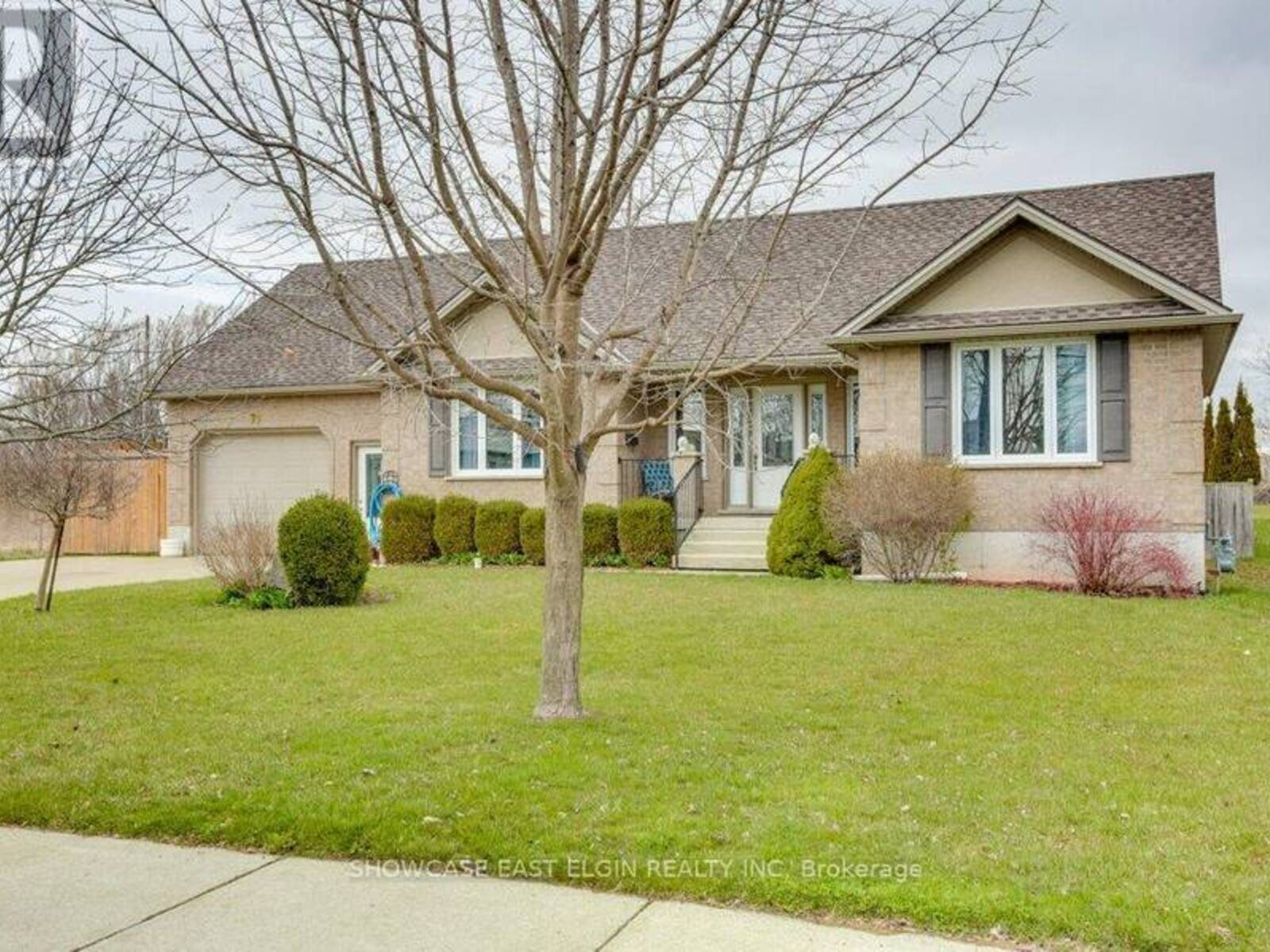 79 FOREST STREET, Aylmer, Ontario N5H 1A5