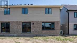114 STYLES DRIVE | St. Thomas Ontario | Slide Image Eighteen