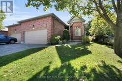 38 QUINELLA PLACE | London Ontario | Slide Image One