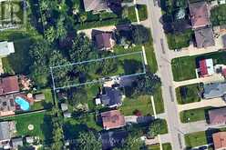 947 DEARNESS DRIVE | London Ontario | Slide Image Four
