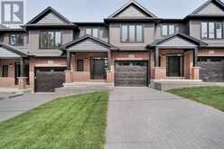 422 OLD WONDERLAND ROAD | London Ontario | Slide Image One