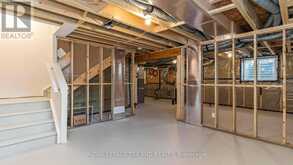 118 STYLES DRIVE | St. Thomas Ontario | Slide Image Sixteen