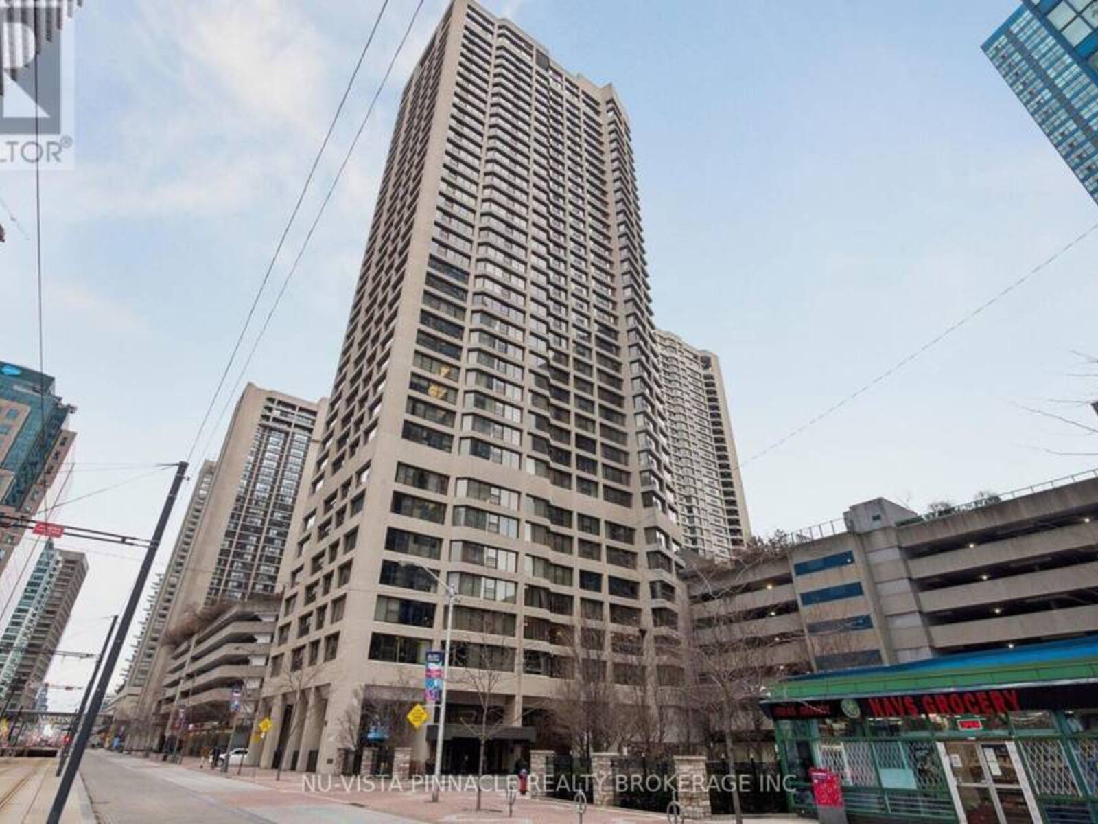 1418 - 55 HARBOUR SQUARE, Toronto, Ontario M5J 2L1