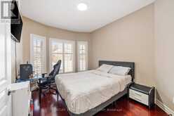 7 EDWIN DRIVE | London Ontario | Slide Image Twelve