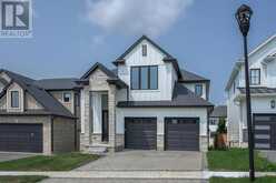 1898 FOUNTAIN GRASS DRIVE | London Ontario | Slide Image Two