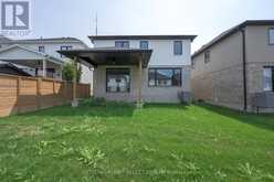 1898 FOUNTAIN GRASS DRIVE | London Ontario | Slide Image Four
