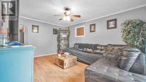 19 MONTGOMERY DRIVE | Wallaceburg Ontario | Slide Image Nine