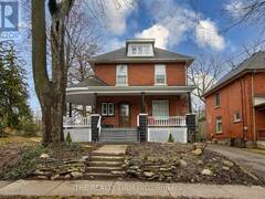 3 DALY AVENUE Stratford Ontario, N5A 1B7