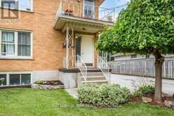 228 BURNSIDE DRIVE | London Ontario | Slide Image Five
