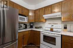 15 - 214 SOUTH STREET W | Aylmer Ontario | Slide Image Nine