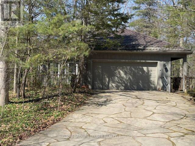 10297 DOGWOOD CRESCENT Grand Bend Ontario, N0M 1T0 - 4 Bedrooms Home For Sale