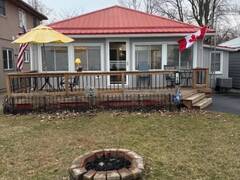 19 ORDNANCE AVENUE Turkey Point Ontario, N0E 1W0