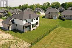 243 SONGBIRD LANE | Ilderton Ontario | Slide Image Five