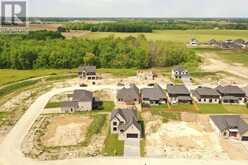 174 TIMBERWALK TRAIL | Ilderton Ontario | Slide Image Four