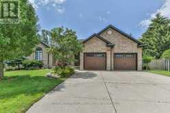 24 LINWOOD DRIVE | Thames Centre Ontario | Slide Image Forty-six