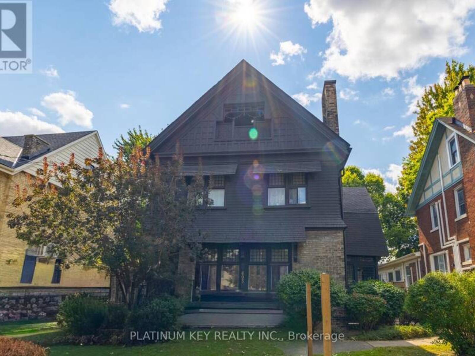 603 QUEENS AVENUE, London, Ontario N6B 1Y9