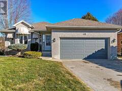 18 HICKORY BOULEVARD W Strathroy-Caradoc Ontario, N7G 4A9