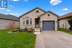 17 COTTONWOOD DRIVE | St. Thomas Ontario | Slide Image Three