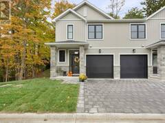 9 - 279 HILL STREET Port Stanley Ontario, N5L 0C4