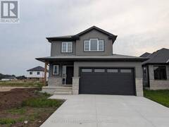 9 POSTMA CRESCENT North Middlesex Ontario, N0M 1A0