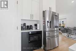 25 ALEXANDER CIRCLE | Strathroy-Caradoc Ontario | Slide Image Seventeen