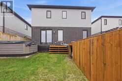 25 ALEXANDER CIRCLE | Strathroy-Caradoc Ontario | Slide Image Forty-two