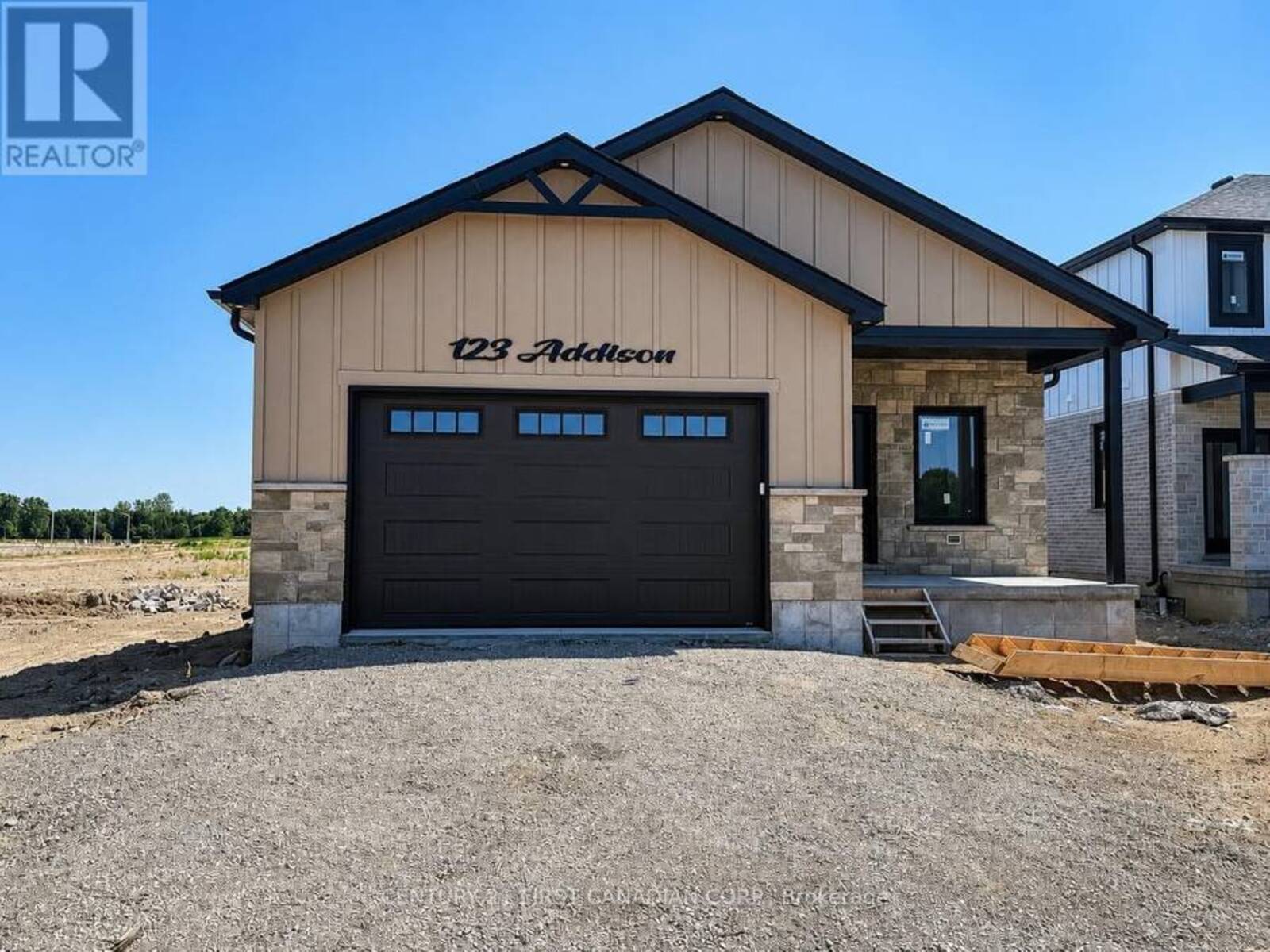 123 ADDISON AVENUE, Lucan Biddulph, Ontario N0M 2J0