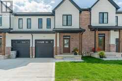 19 - 147 SCOTTS DRIVE | Lucan Biddulph Ontario | Slide Image Three