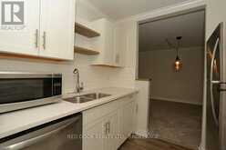 46 - 140 CONWAY DRIVE | London Ontario | Slide Image Ten