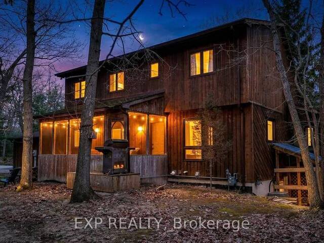 10207 PINETREE DRIVE Grand Bend Ontario, N0M 1T0 - 4 Bedrooms Home For Sale
