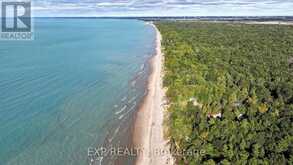 10207 PINETREE DRIVE | Grand Bend Ontario | Slide Image Forty-five