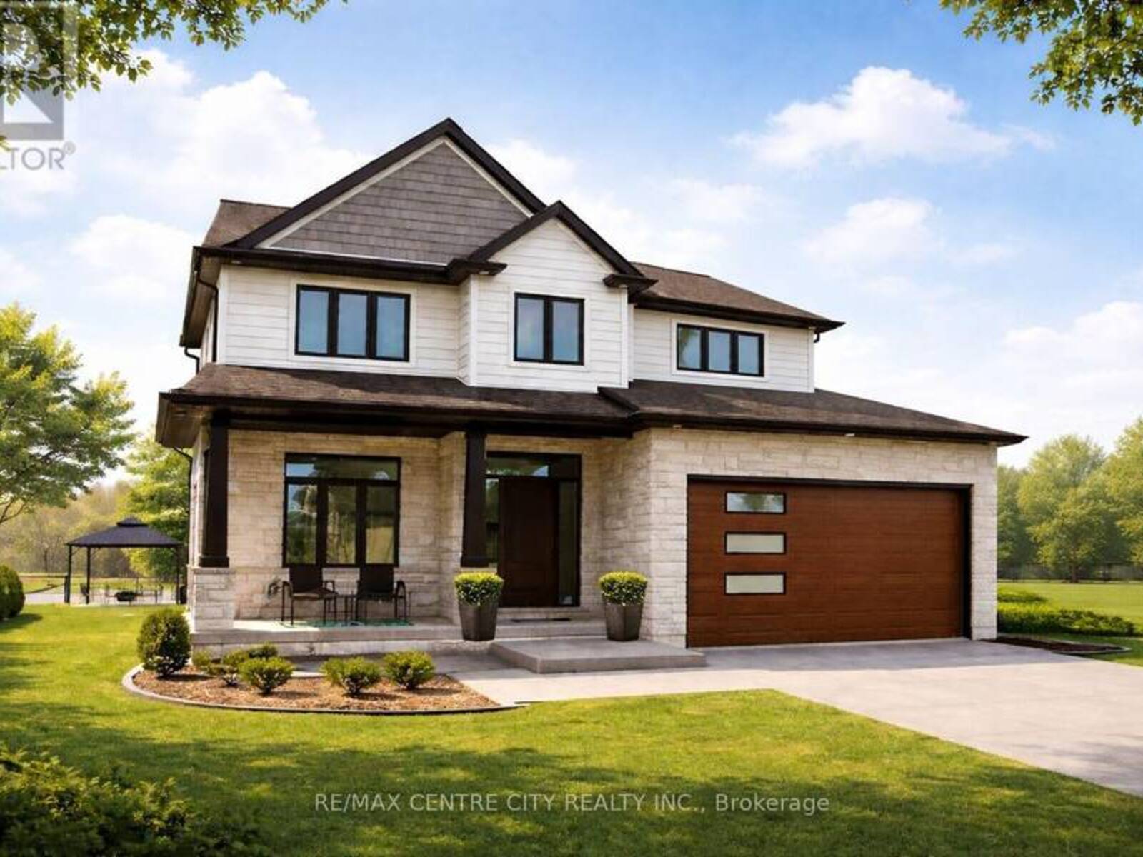 211 FOXBOROUGH PLACE, Thorndale, Ontario N0M 2P0