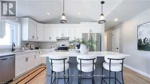 230 BEECH STREET | Clinton Ontario | Slide Image Nine