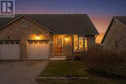 21 - 19 SOMERSET DRIVE | Port Dover Ontario | Slide Image Thirty-six