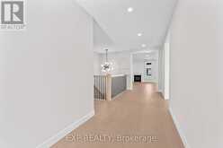 421 ONTARIO STREET | Warwick Ontario | Slide Image Twelve