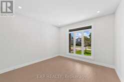 421 ONTARIO STREET | Warwick Ontario | Slide Image Seventeen