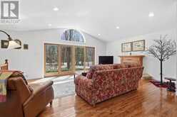 8816 TIMBERWOOD TRAIL | Grand Bend Ontario | Slide Image Nineteen