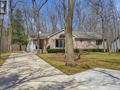 8816 TIMBERWOOD TRAIL Grand Bend Ontario, N0M 1T0